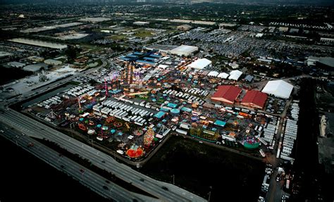 South florida fairgrounds - Jan 13, 2022 · Information: 561-793-0333; 800-640-FAIR; www.southfloridafair.com. The South Florida Fair is back and going full on Mr. Roboto from Jan. 14 through Jan. 30 at the South Florida Fairgrounds in West ... 